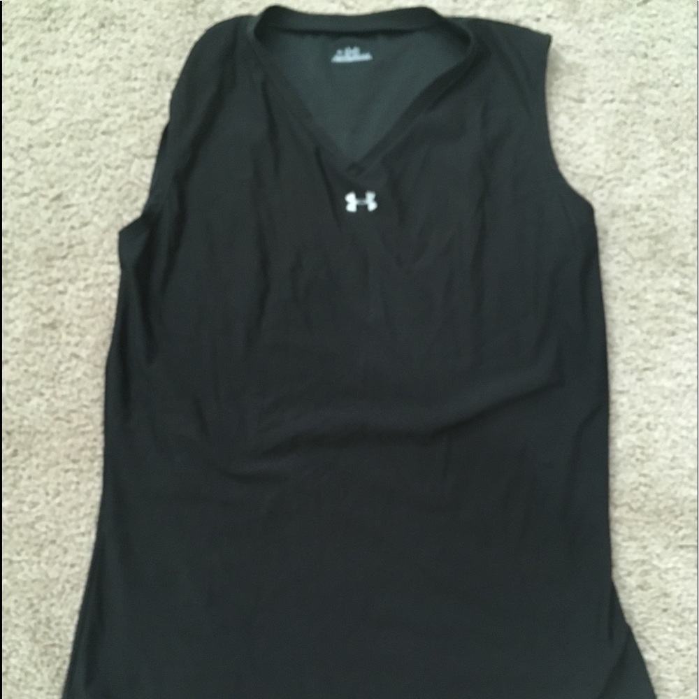 Under Armour v neck tank